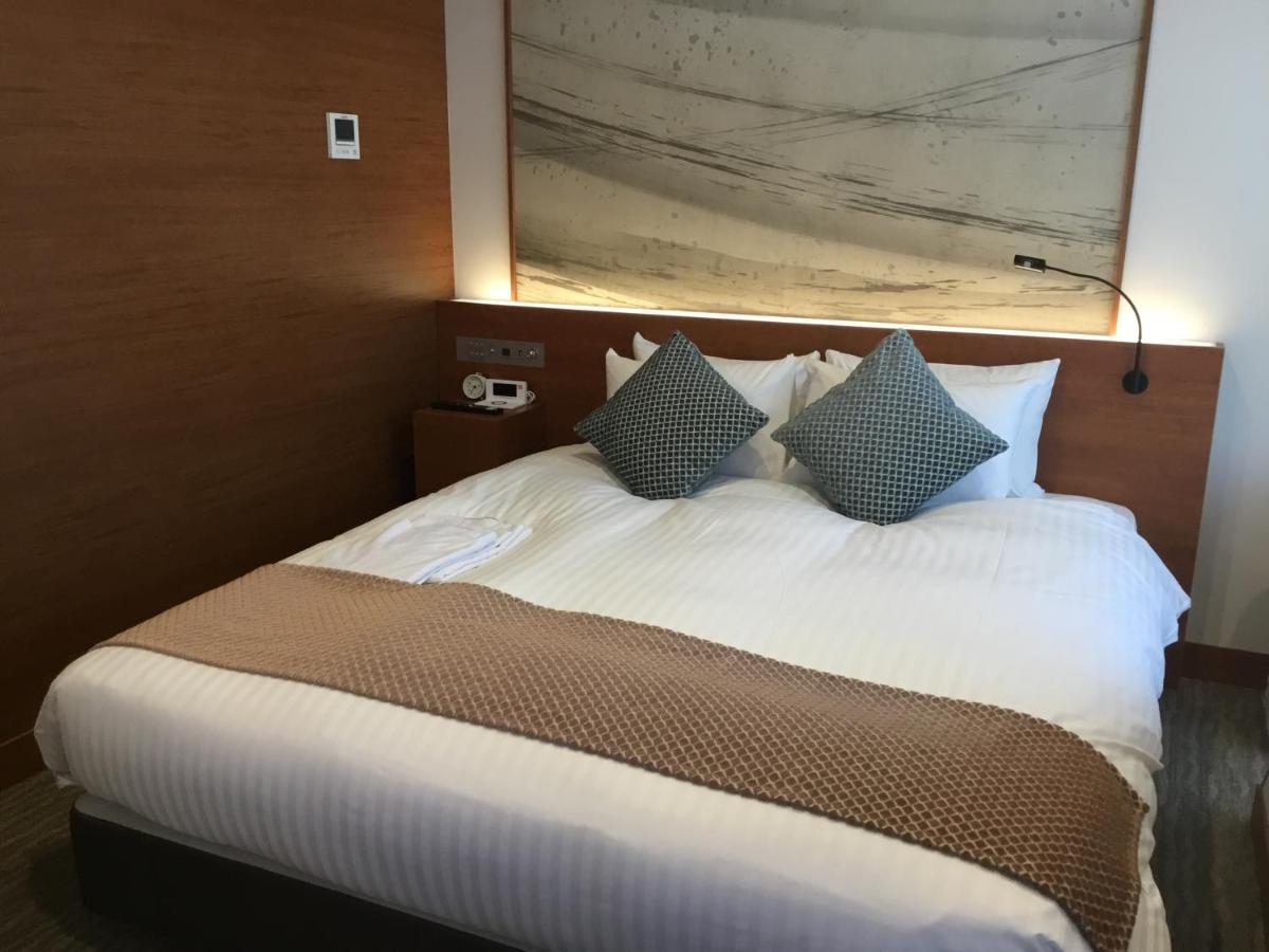 Odysis Suites Osaka Airport Hotel Изуми-Сано Екстериор снимка
