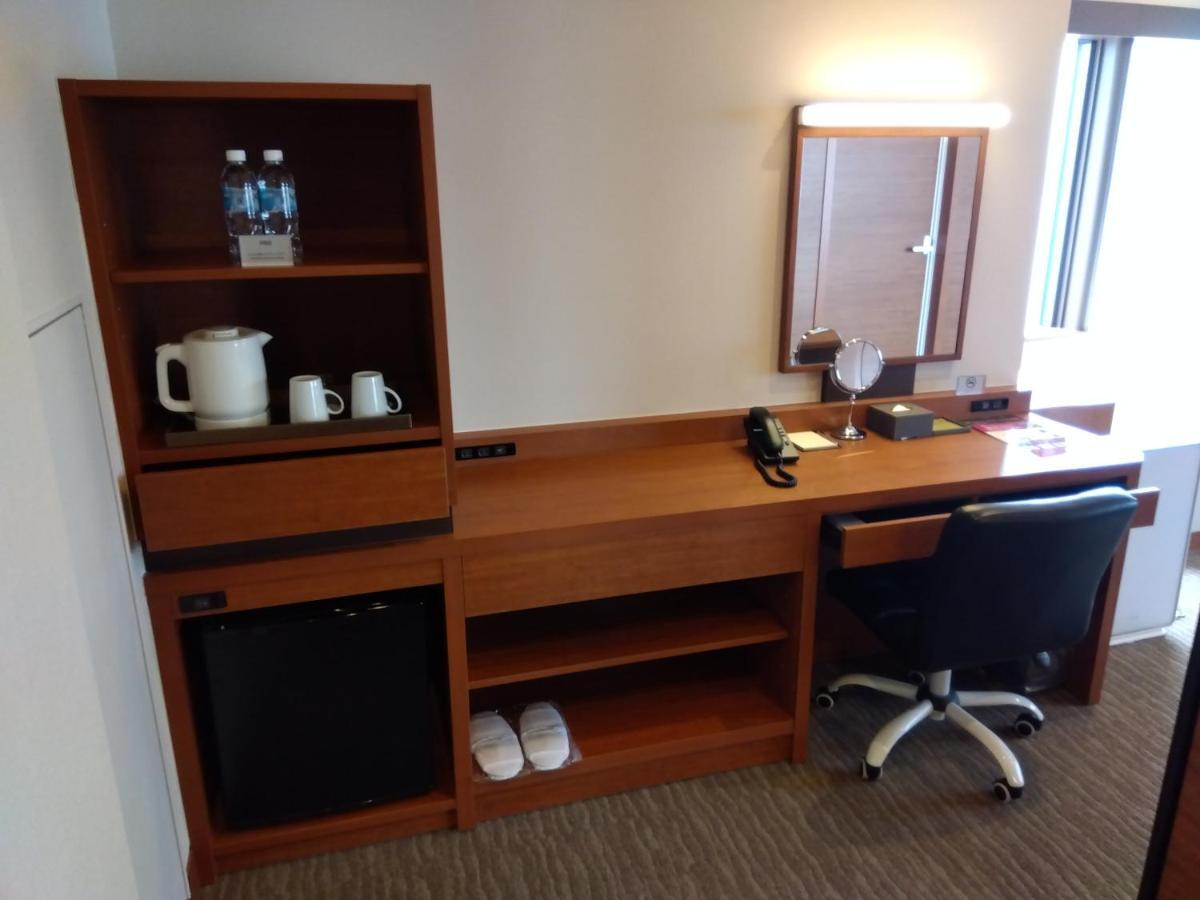 Odysis Suites Osaka Airport Hotel Изуми-Сано Екстериор снимка