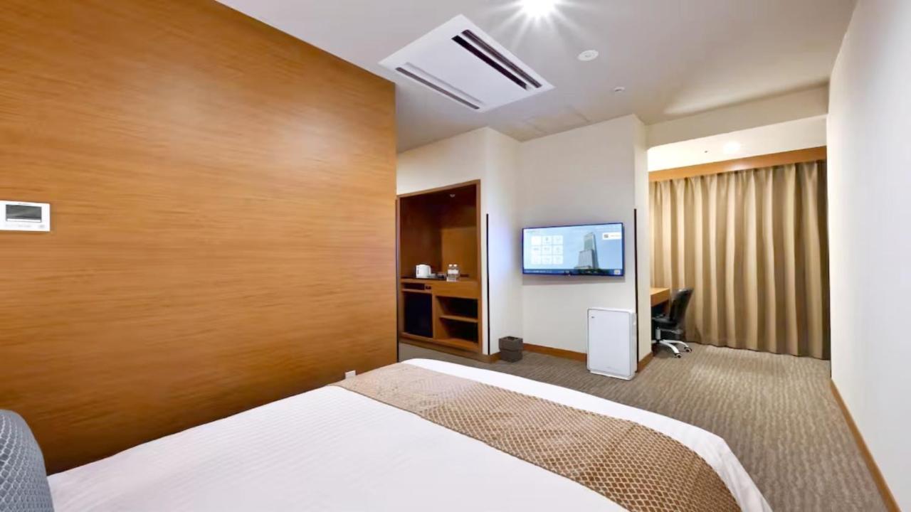 Odysis Suites Osaka Airport Hotel Изуми-Сано Екстериор снимка