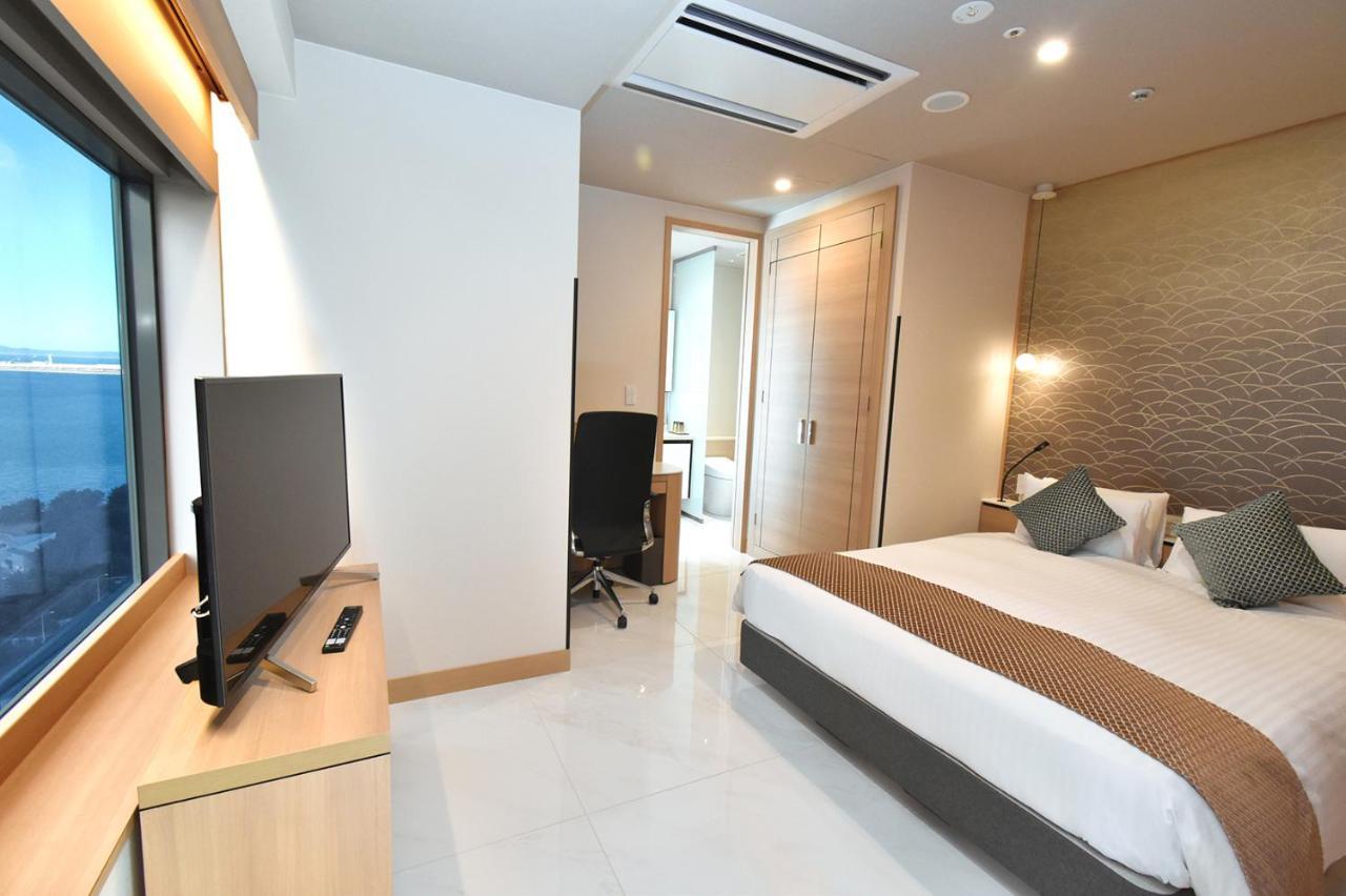 Odysis Suites Osaka Airport Hotel Изуми-Сано Екстериор снимка
